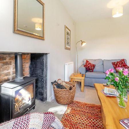 The Old Shepherds Cottage ピットレシー エクステリア 写真