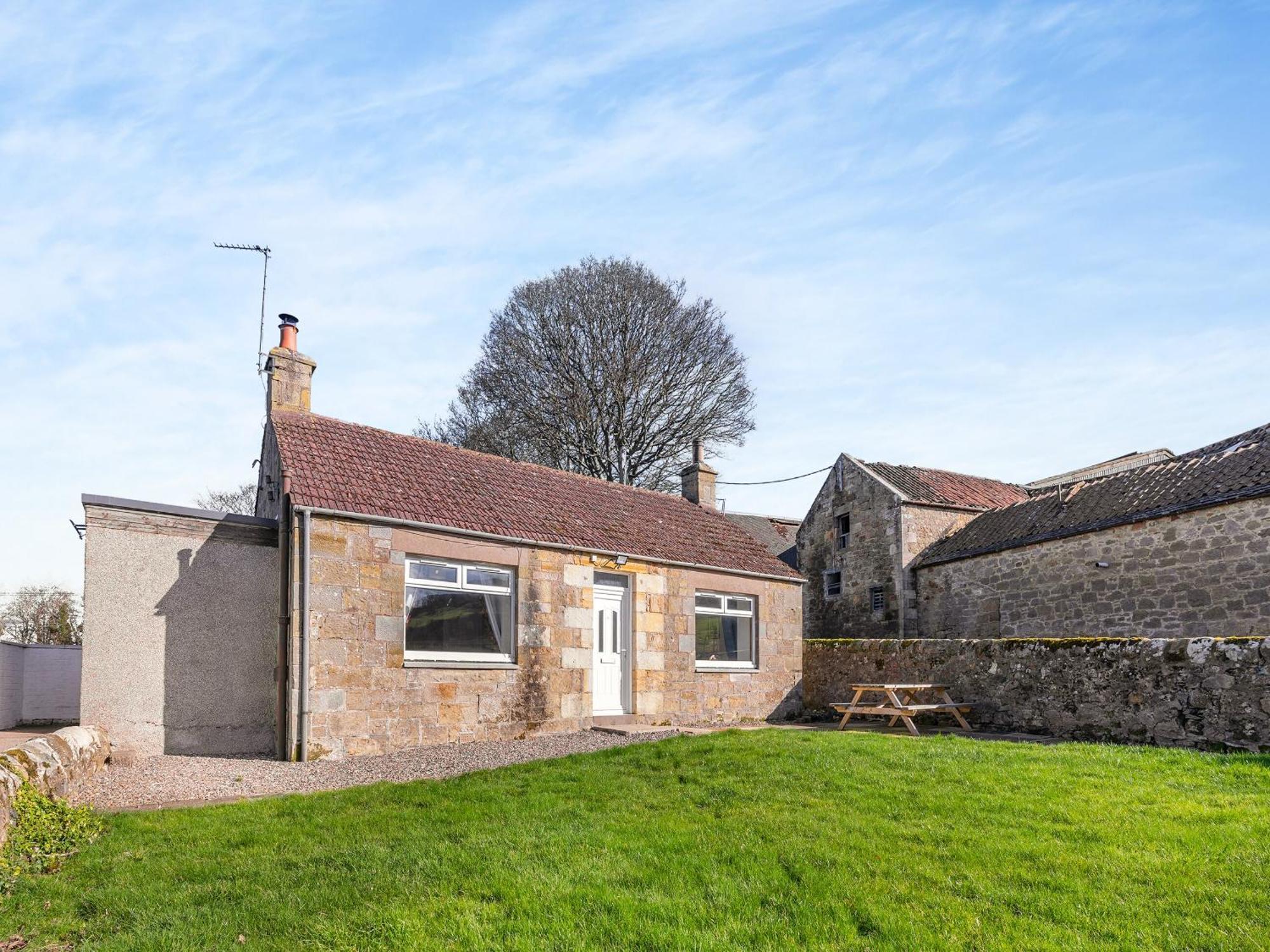 The Old Shepherds Cottage ピットレシー エクステリア 写真